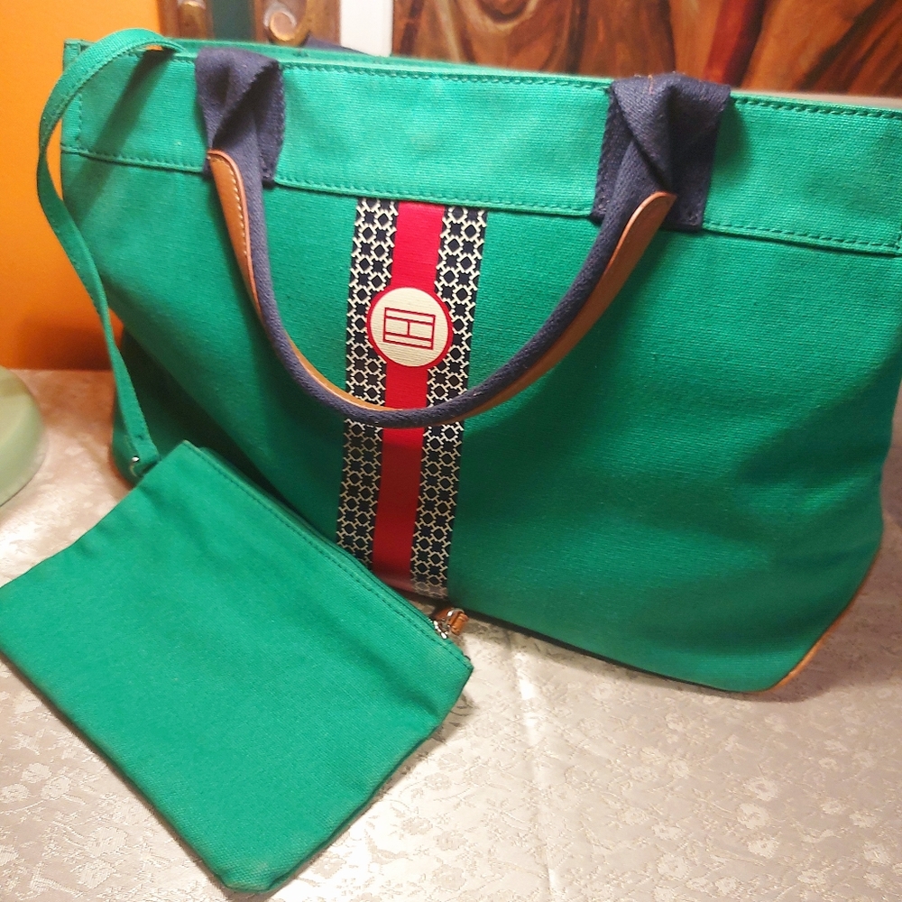 Tommy Hilfiger handbag in canvas